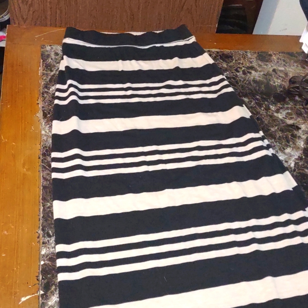 Long skirt